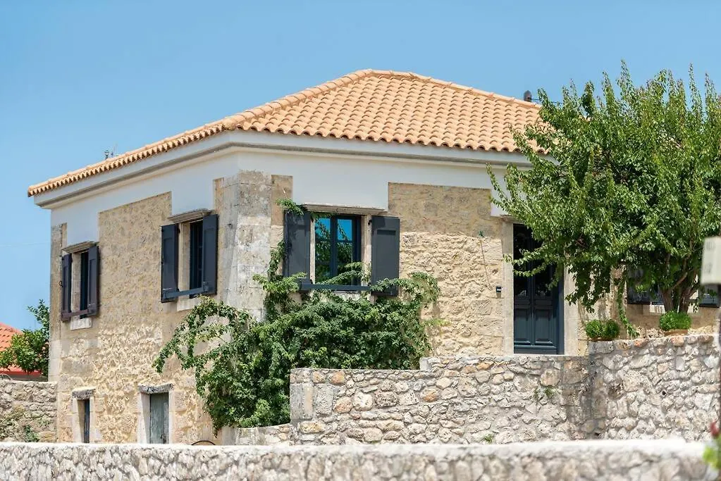 בית נופש Kondoyenádha Villa Aiolia