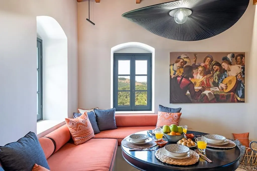 Kondoyenádha Villa Aiolia 0*,  יוון